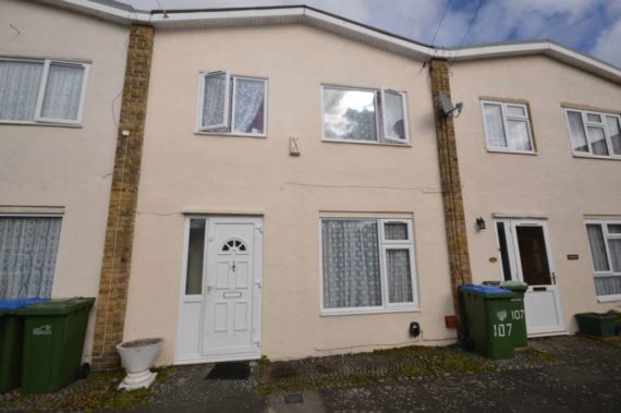 3&nbsp;Bedroom&nbsp;Terraced